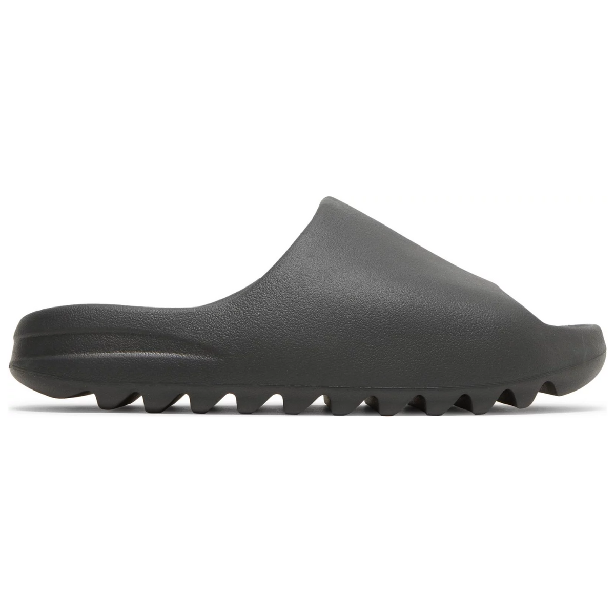 YeezySlideOnyx-HQ6448_1.png?