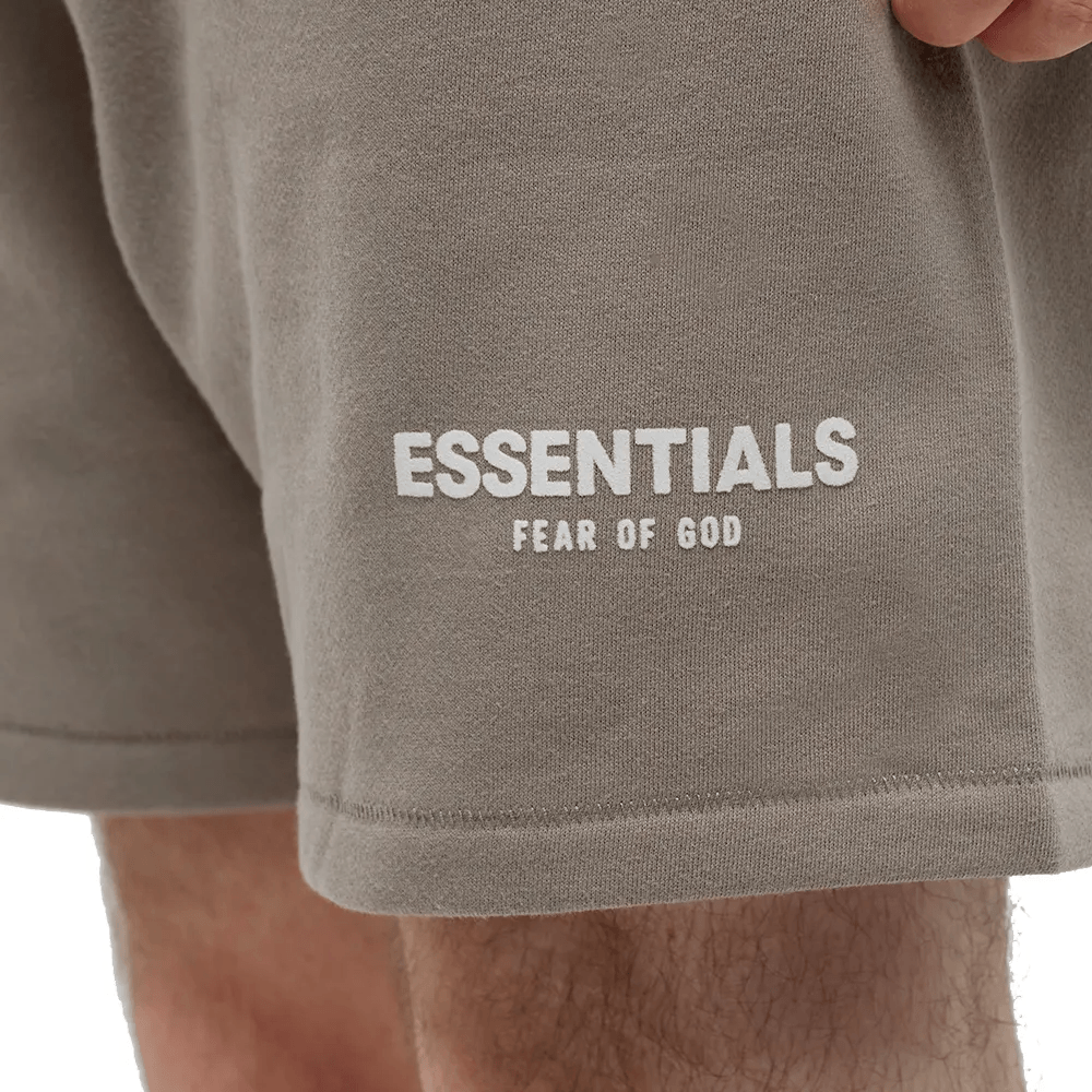 Fear of God ESSENTIALS Logo Sweat Shorts Desert Taupe – Swest Kicks