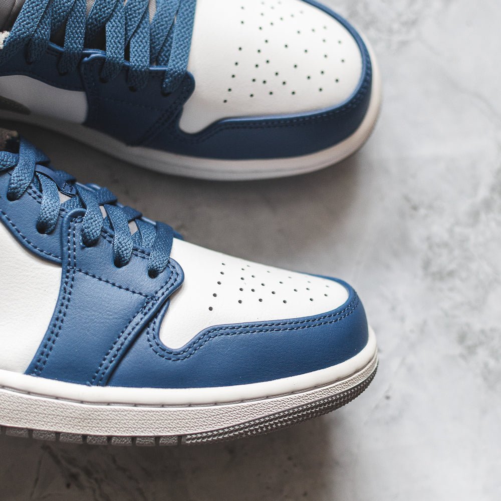 Jordan 1 Low True Blue - Swest Kicks