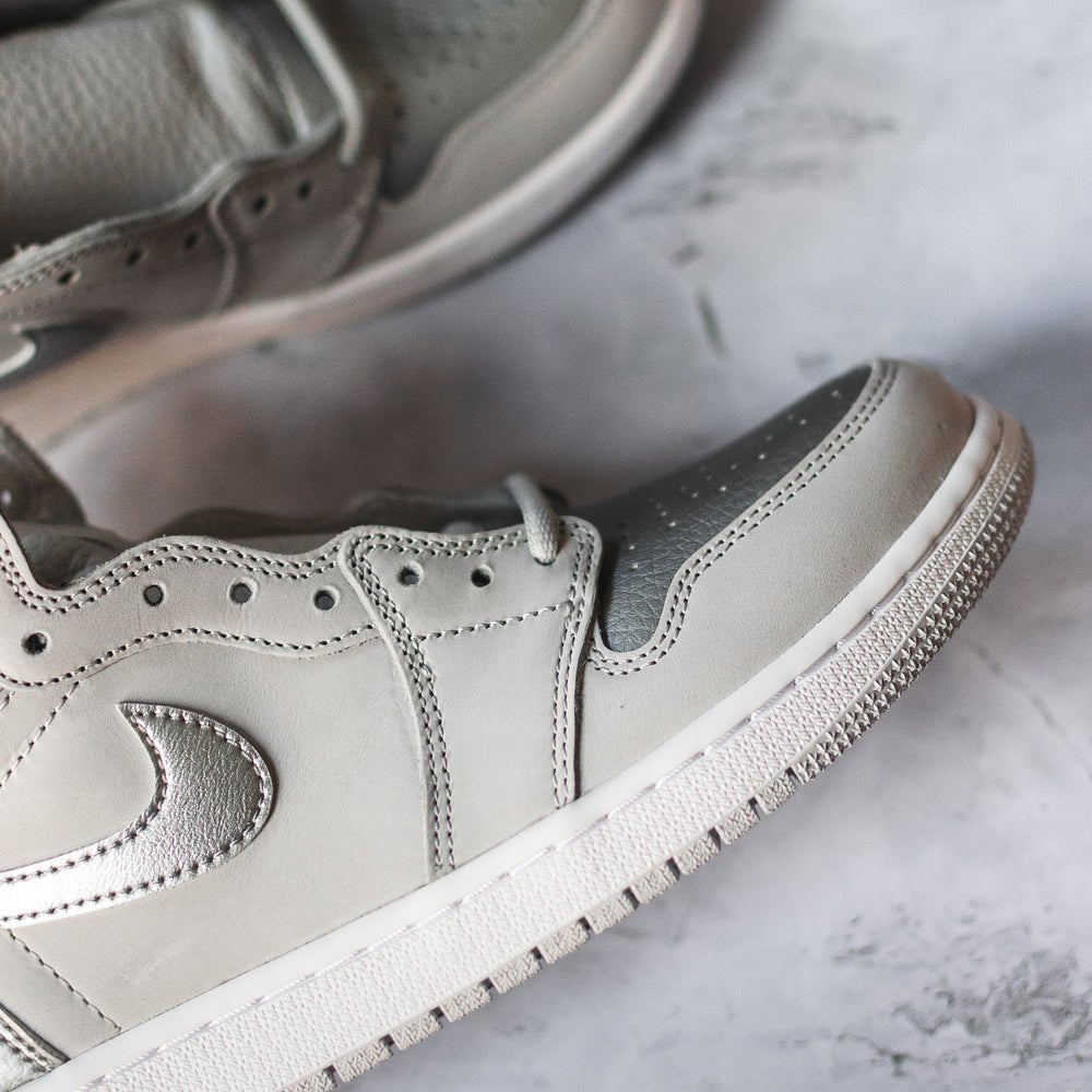 Jordan 1 Retro High CO.JP Neutral Grey (2020) - Swest Kicks