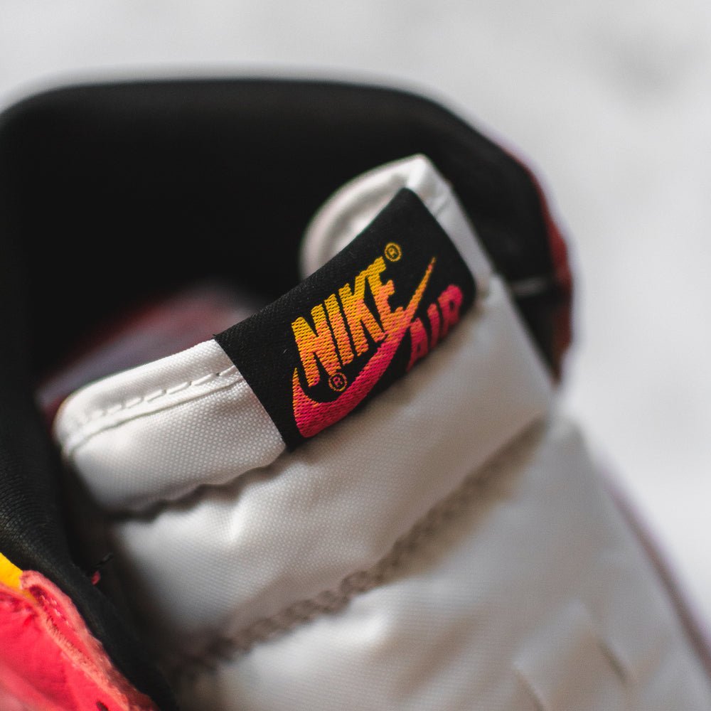 Jordan 1 Retro High OG Light Fusion Red - Swest Kicks