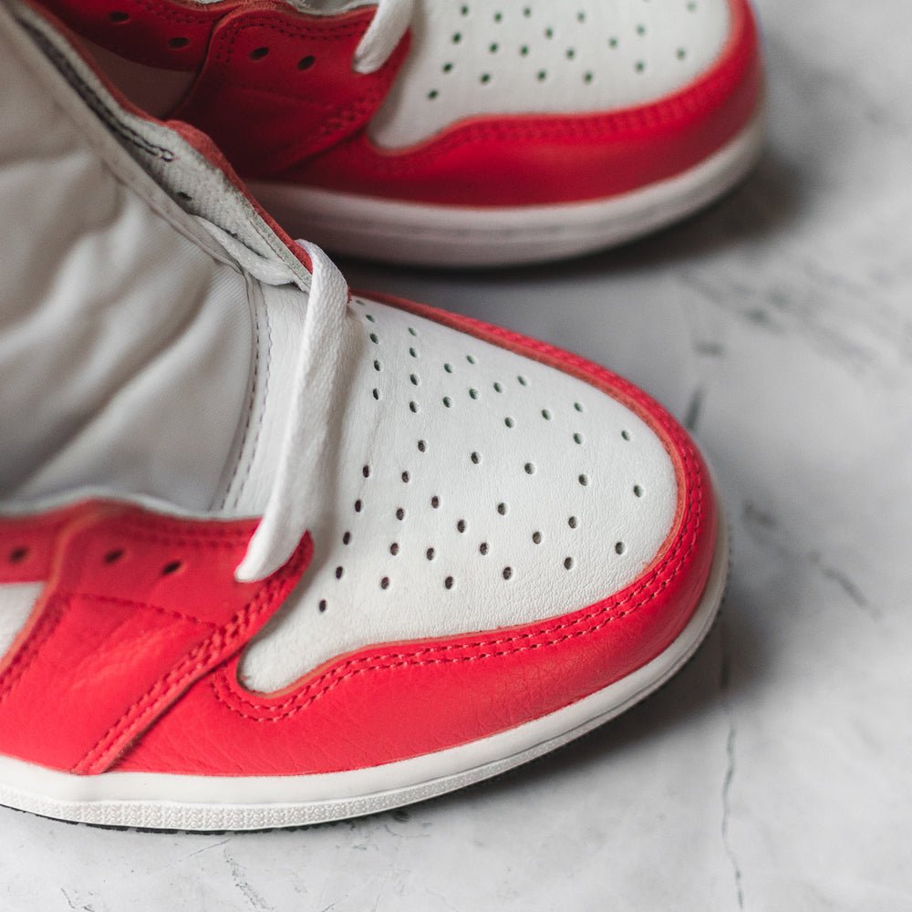 Jordan 1 Retro High OG Light Fusion Red - Swest Kicks