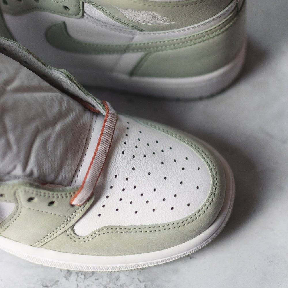 Jordan 1 Retro High OG Sea Foam (W) - Swest Kicks