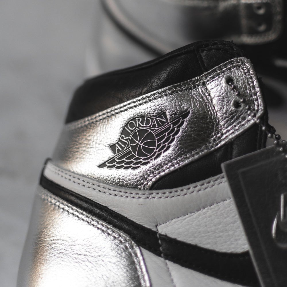 Jordan 1 Retro High Silver Toe (W) - Swest Kicks