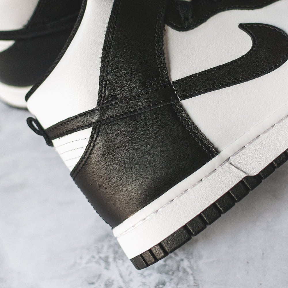 Nike Dunk High Panda (2021) - Swest Kicks
