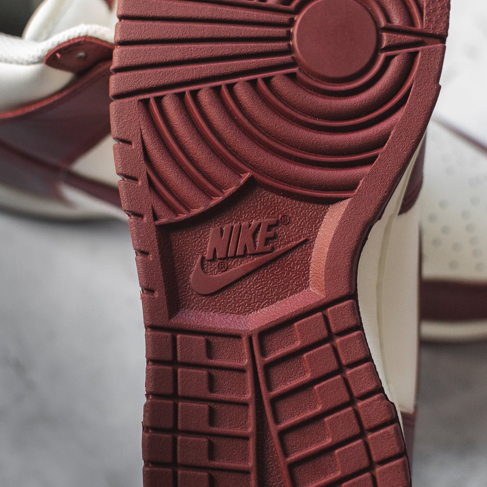 Nike Dunk High Sail Team Red (W) - Swest Kicks