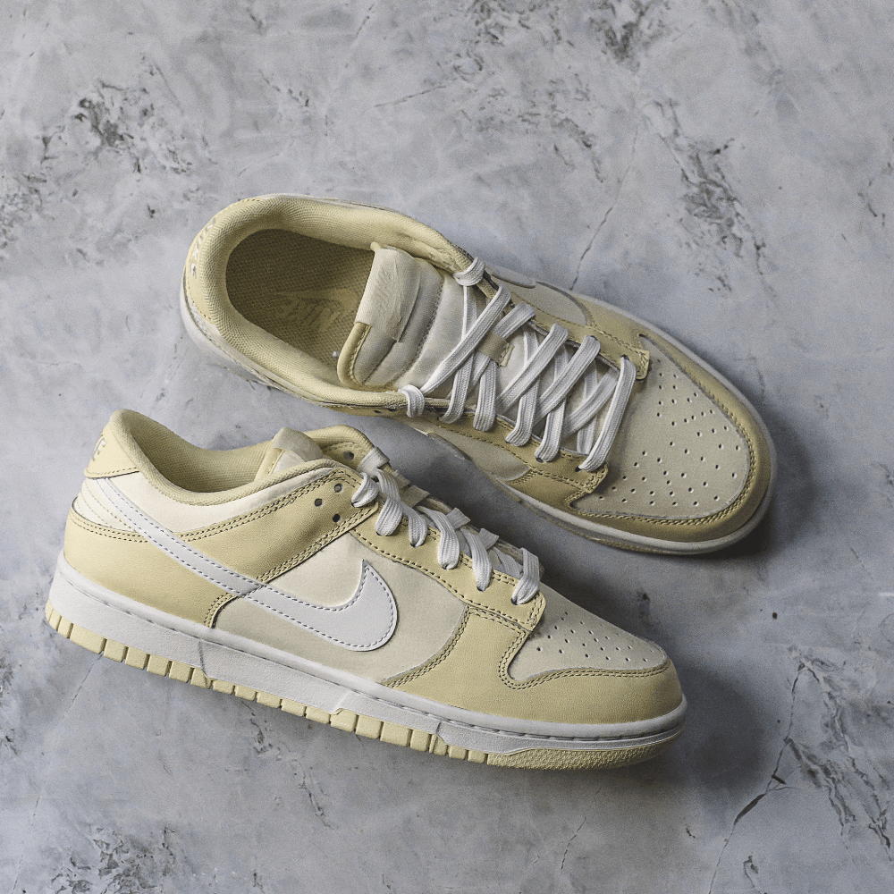 Nike dunk low on sale white oatmeal