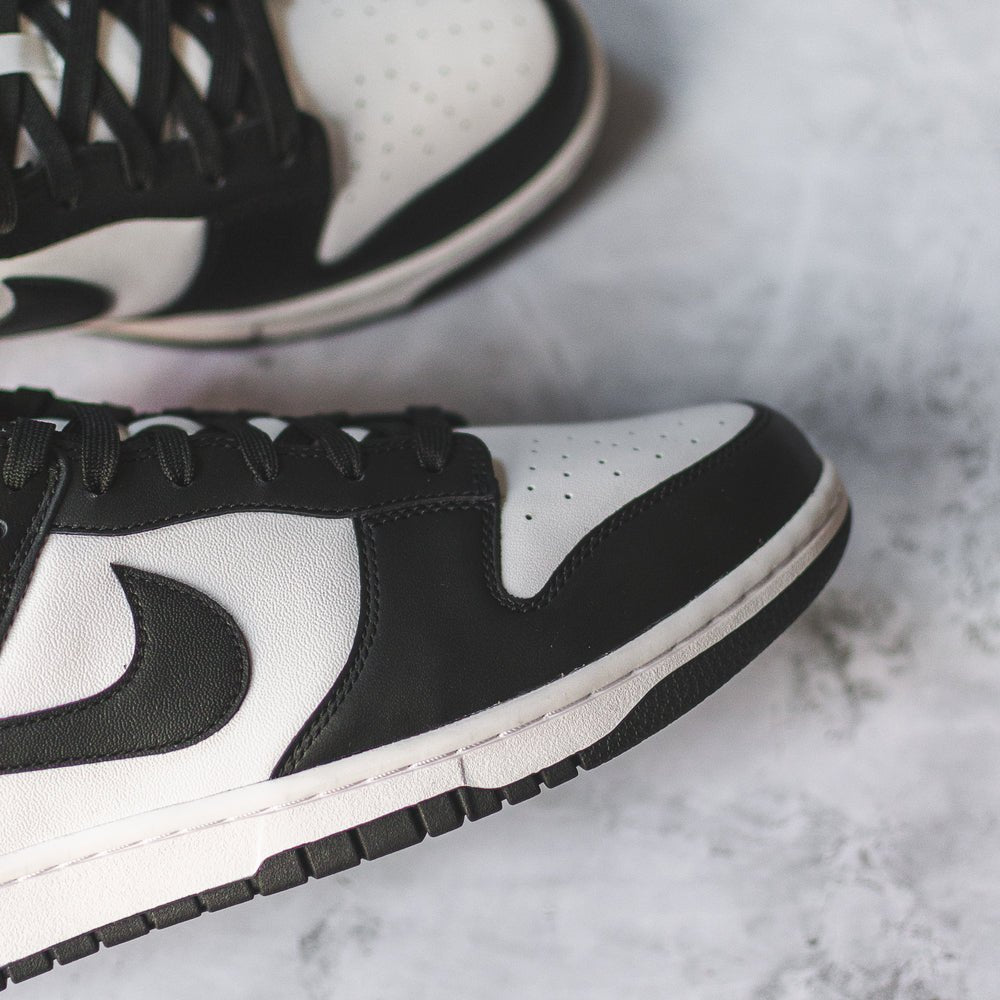 Nike Dunk Low Retro Panda (2021) - Swest Kicks
