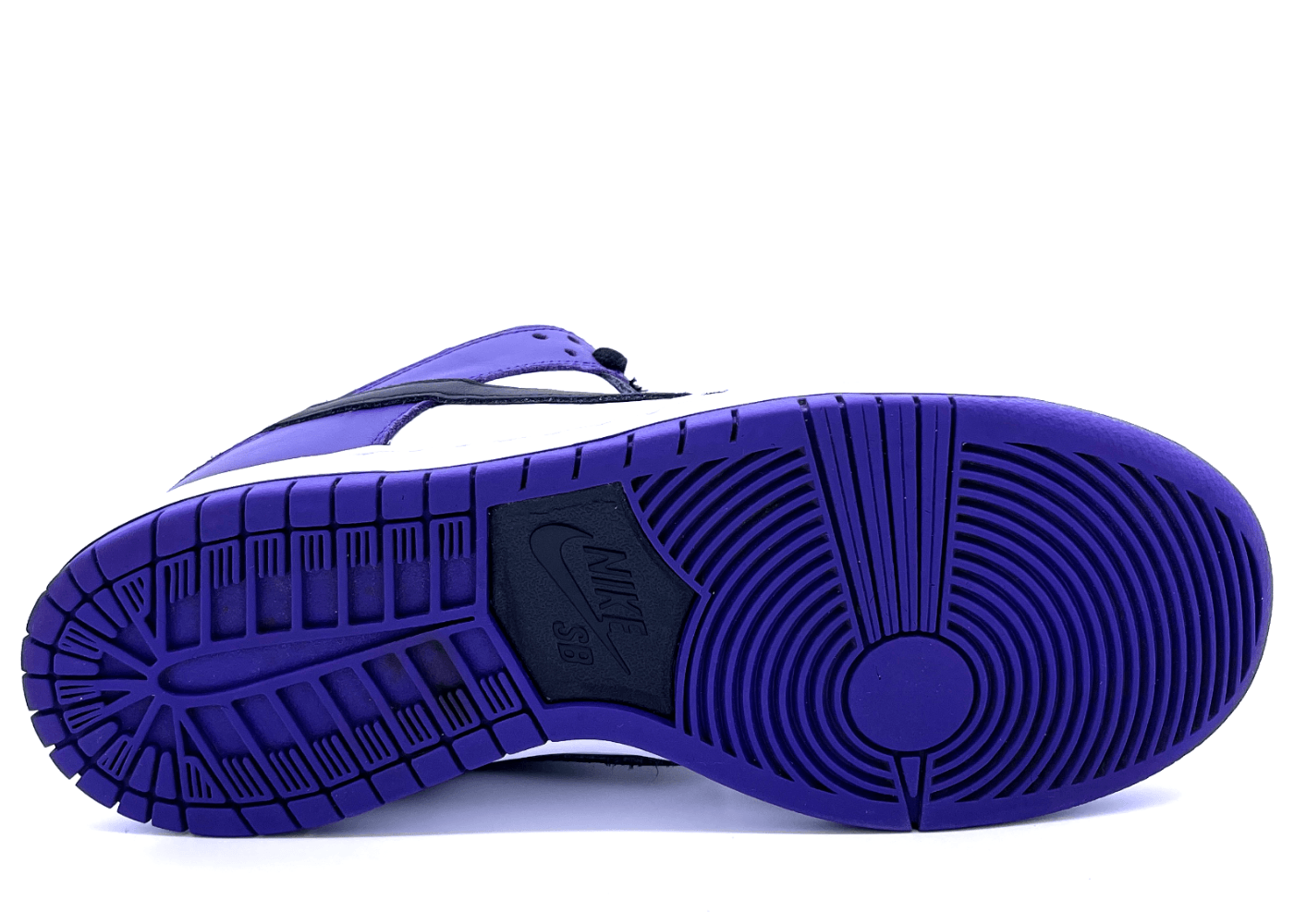 Nike SB Dunk Low Court Purple - UK8.5 - Swest Kicks