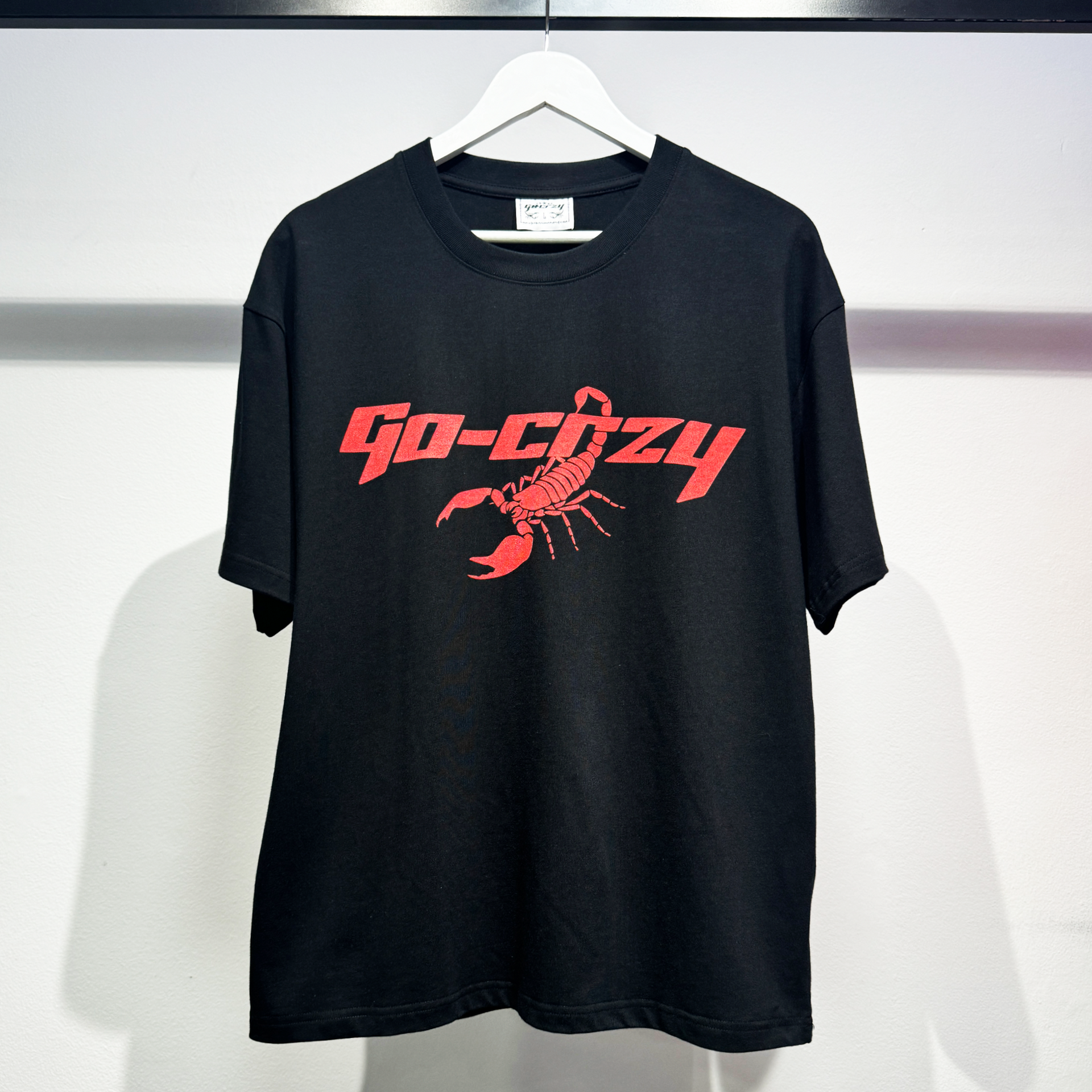 【G-RAP】 S-I-C GoCrazy Black Red Scorpion Logo T-Shirt – Swest Kicks
