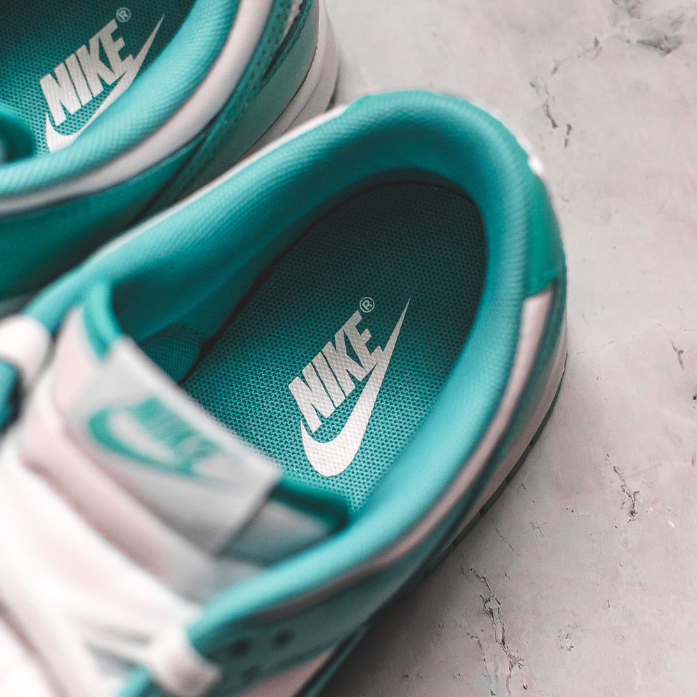 靴 Nike SB Dunk Low \"Clear Jade\" Nike Dunk Low Clear Jade – Swest Kicks