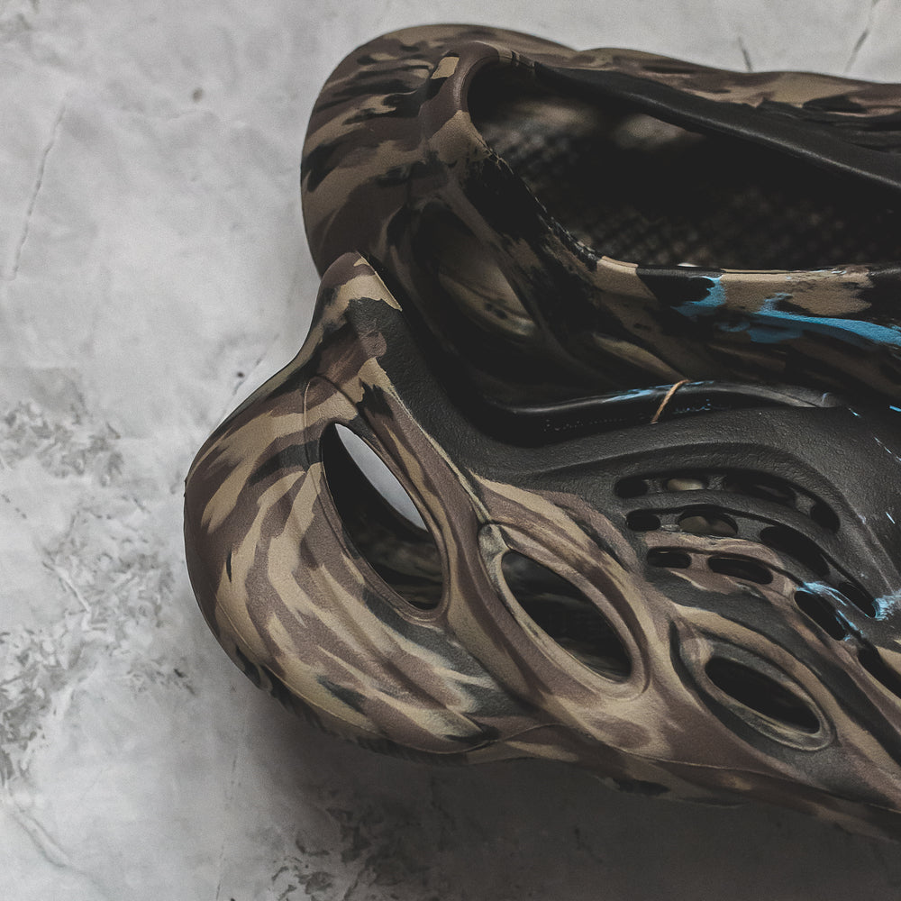 adidas Yeezy Foam Runner MX Cinder – Swest Kicks