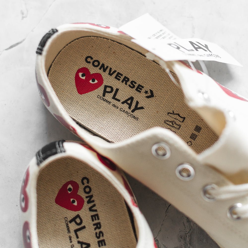 Comme des garcons outlet converse size 6 fake