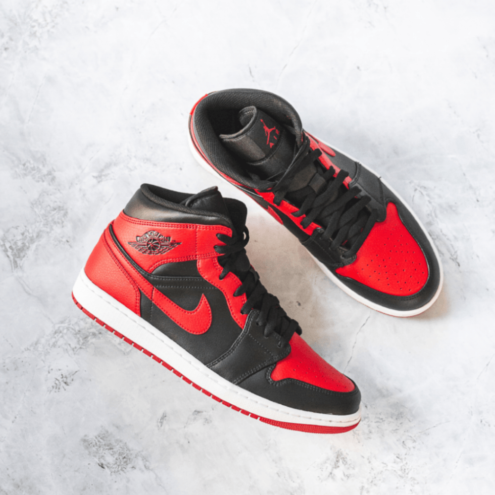 Jordan 1 cheap banned mid