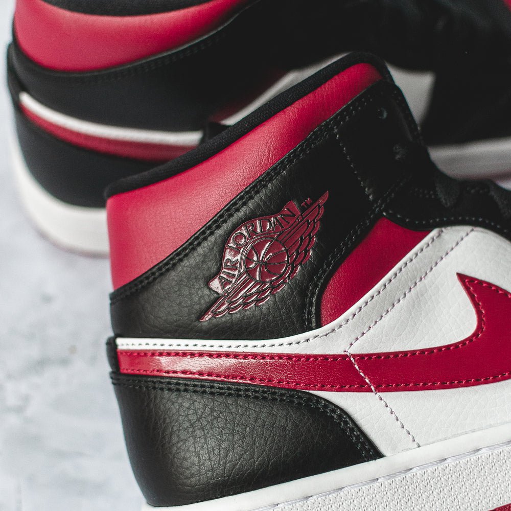 Jordan 1 Mid Bred Toe - Swest Kicks