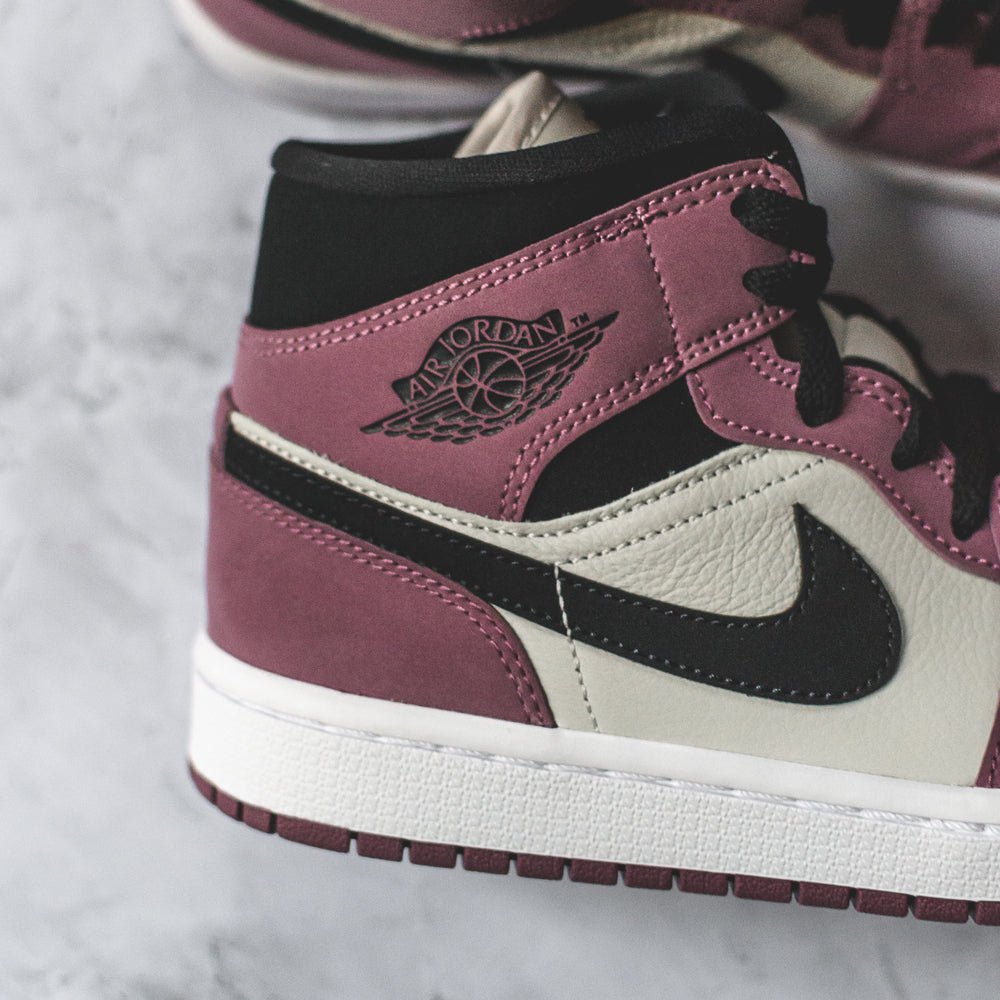 Jordan 1 Mid SE Light Mulberry (W) - Swest Kicks