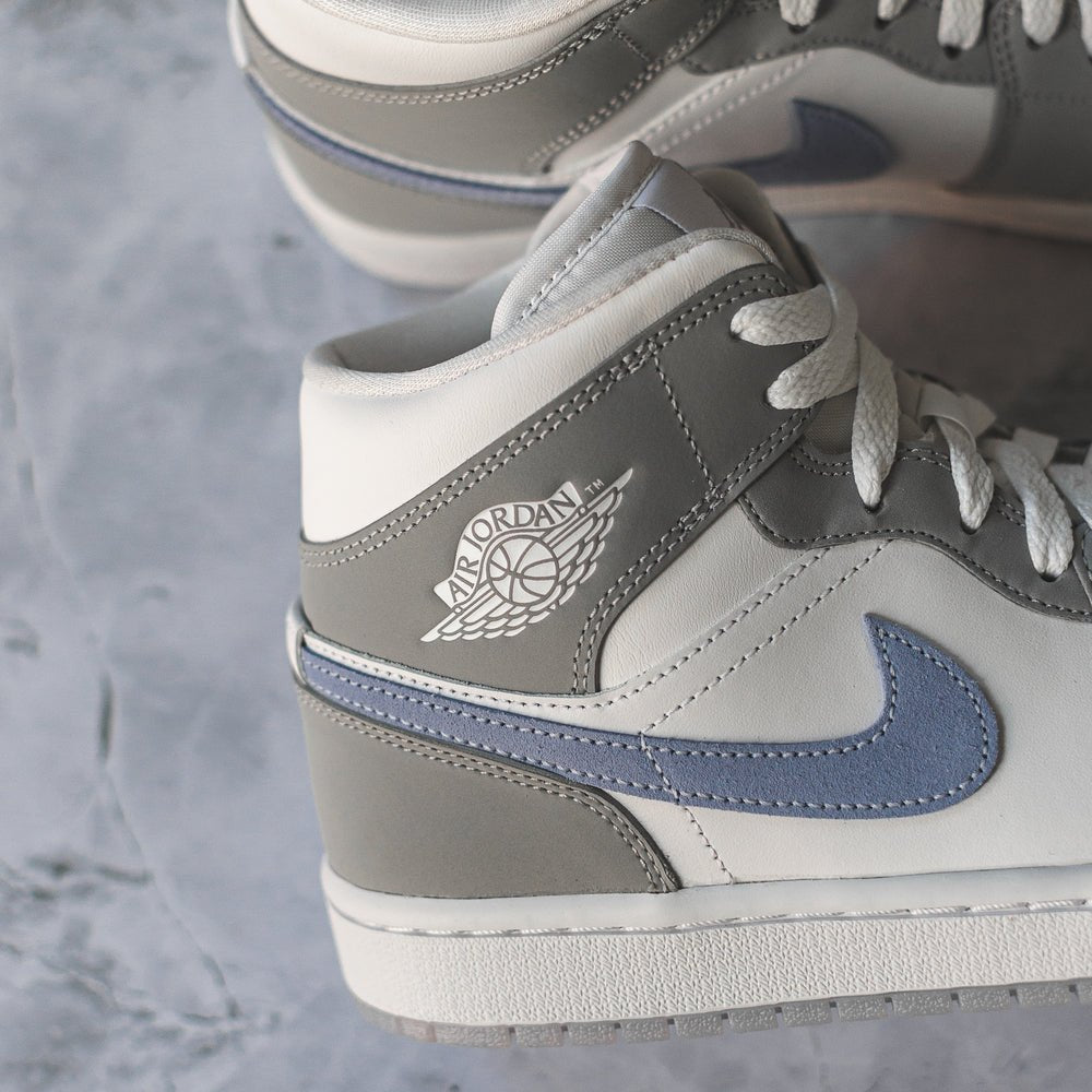 Jordan Mid Wolf Grey Aluminium (W) UK3 - Main Image