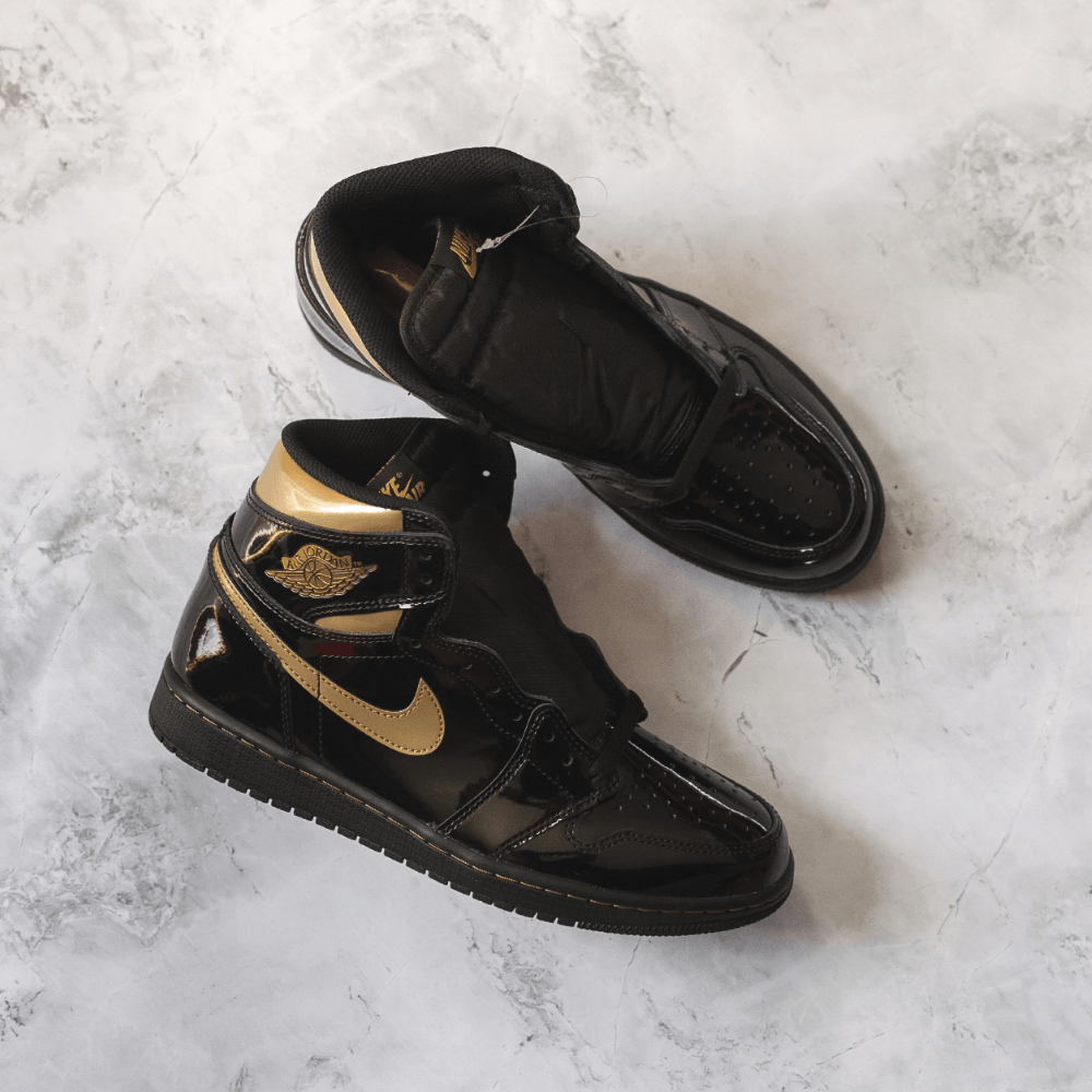 Jordan 1 Retro High Black Metallic Gold (2020) - Swest Kicks