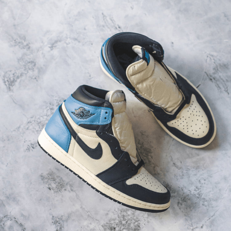 Nike air jordan top 1 high obsidian unc