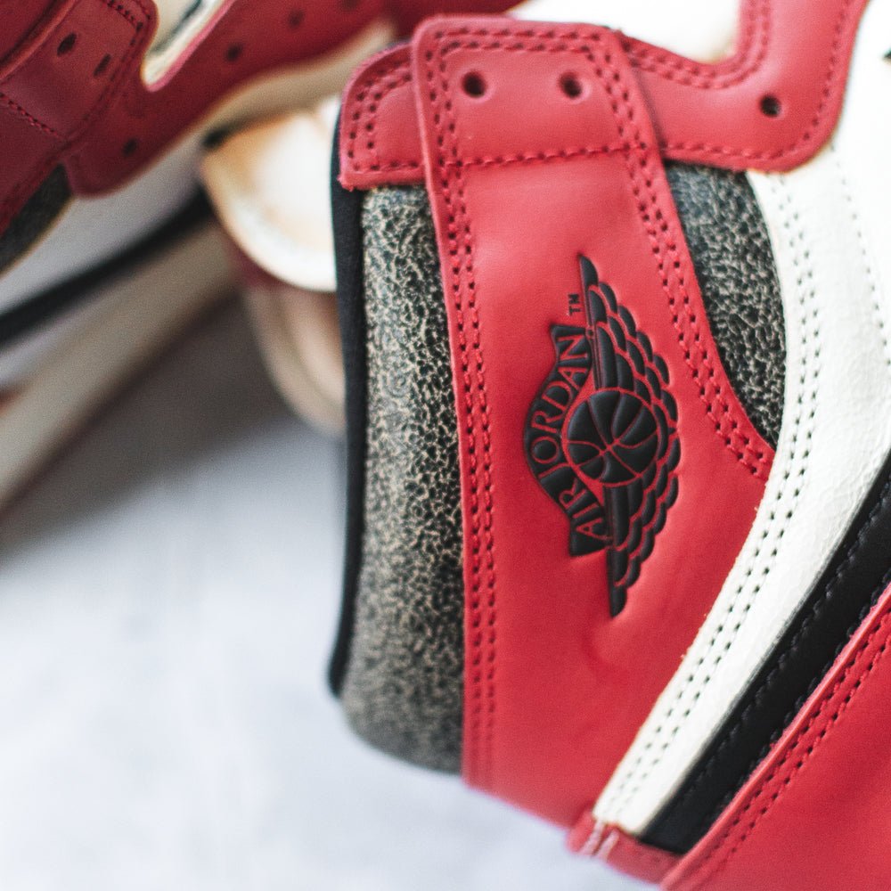 Jordan 1 Retro High OG Chicago Lost and Found – Swest Kicks