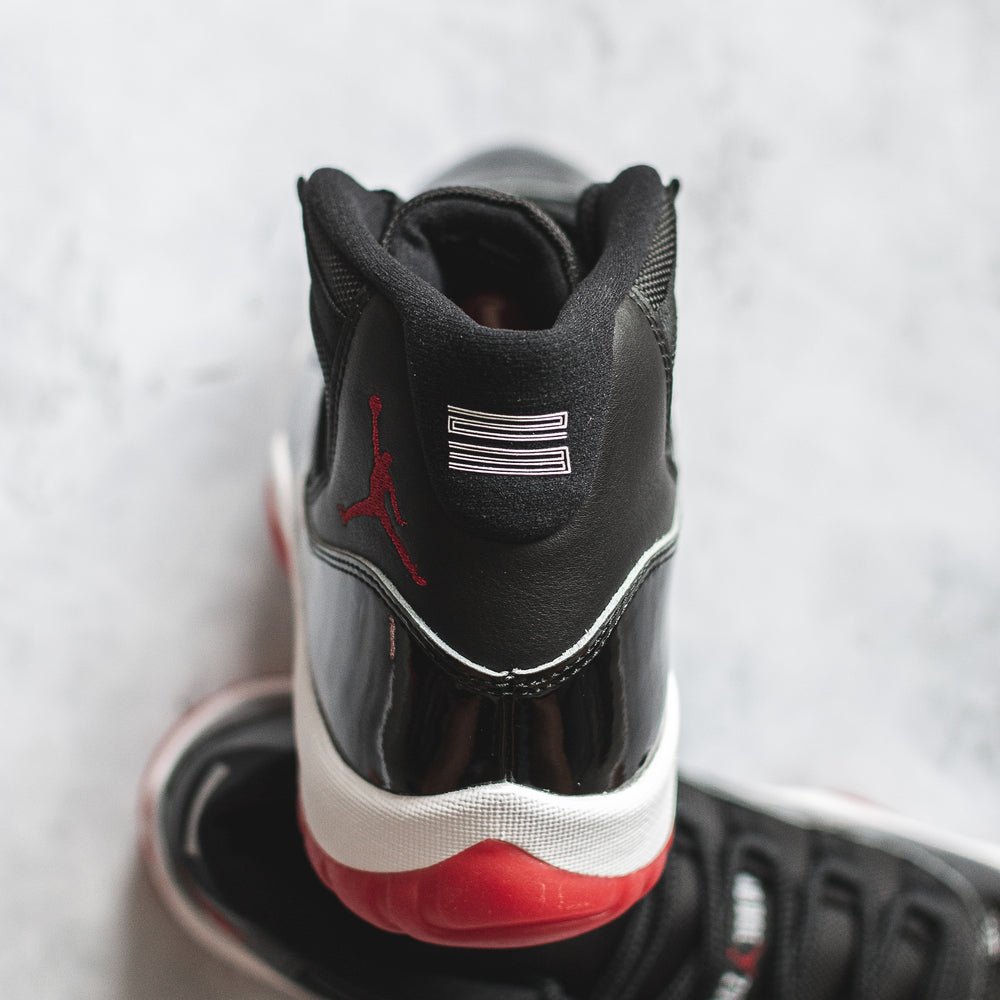 Jordan 11 hotsell retro playoffs