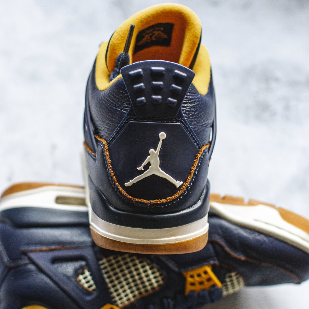 Aj4 dunk from clearance above