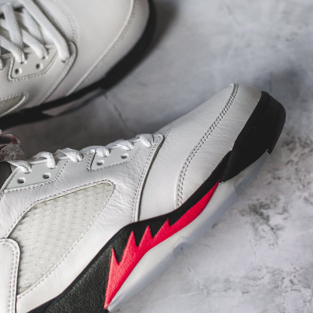 Jordan 5 Retro Fire Red Silver Tongue (2020) - Swest Kicks