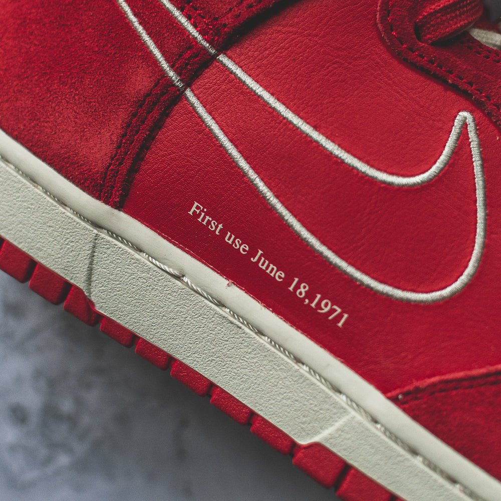 Nike Dunk High First Use Red - Swest Kicks