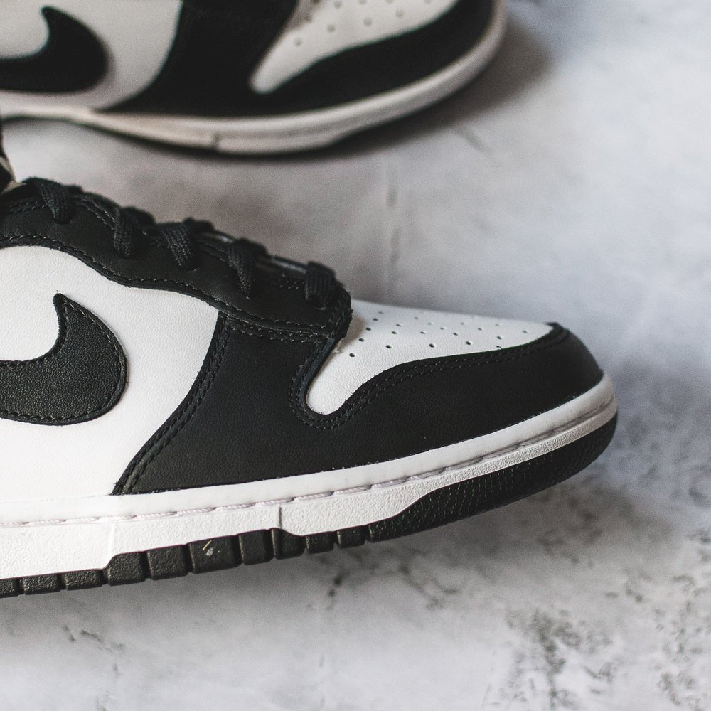 Nike Dunk High Panda (2021) - Swest Kicks