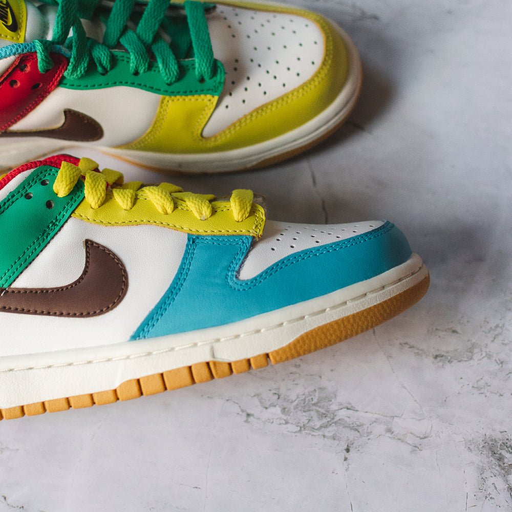 Dunk Low Free 99 White Nike Dunk Low Free 99 White (GS) – Swest Kicks