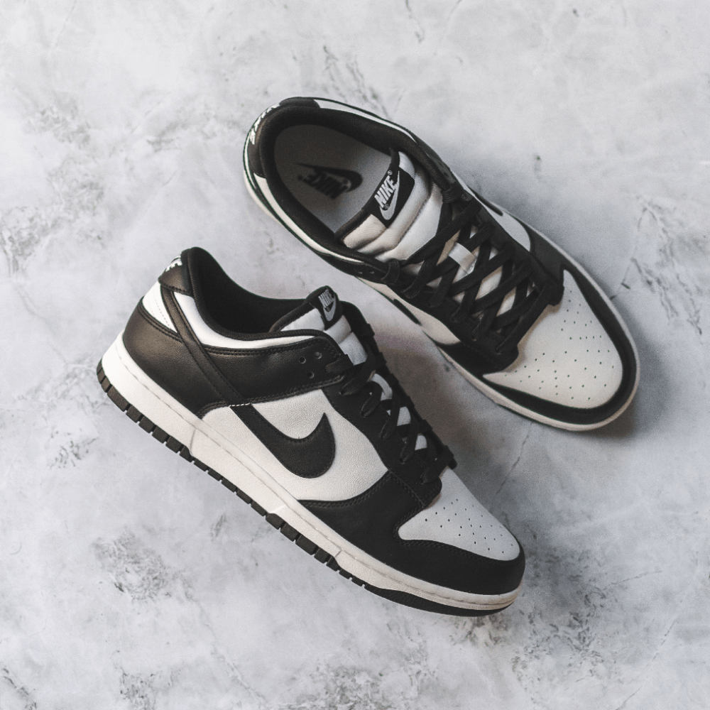Nike Dunk Low Retro Panda UK3 (W)
