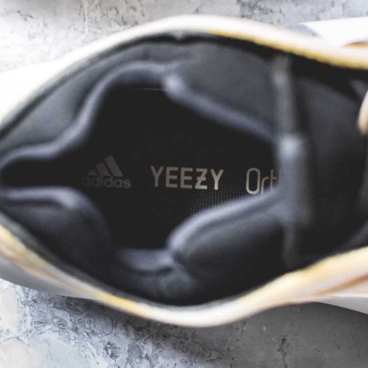 Yeezy 700 V3 Mono Safflower - Swest Kicks